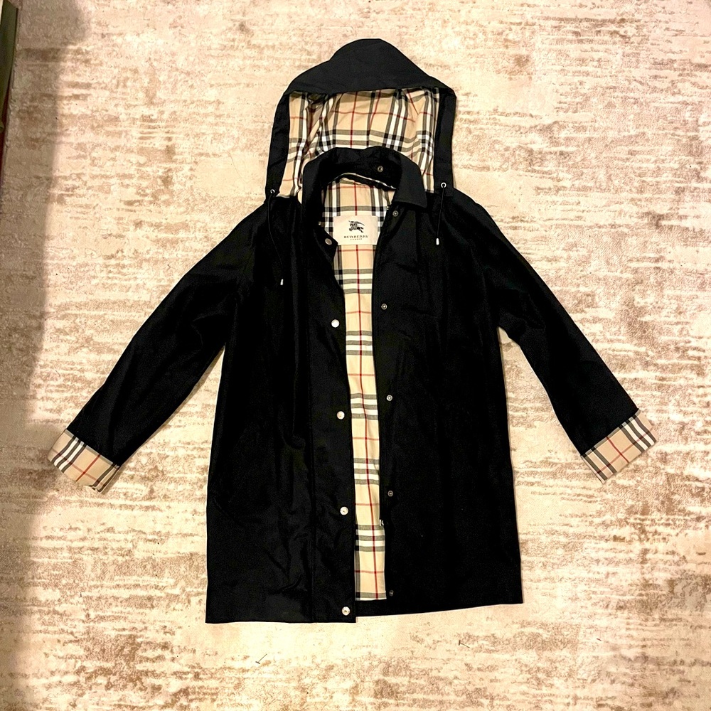 Black  Burberry rain coat with detachable hoody